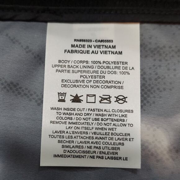 NWT Nike Women's Shield Flash Running Jacket Size XL - Picture 8 of 10